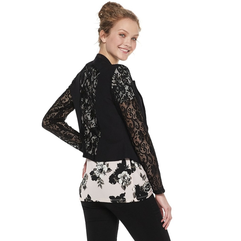 white Lace Jacket - Picture 2 of 6
